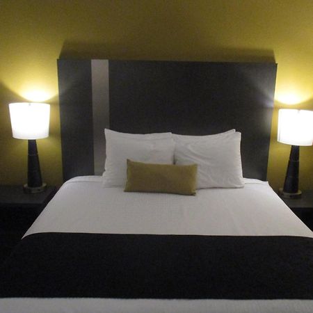 Best Western Plus Lampasas Inn & Suites חדר תמונה