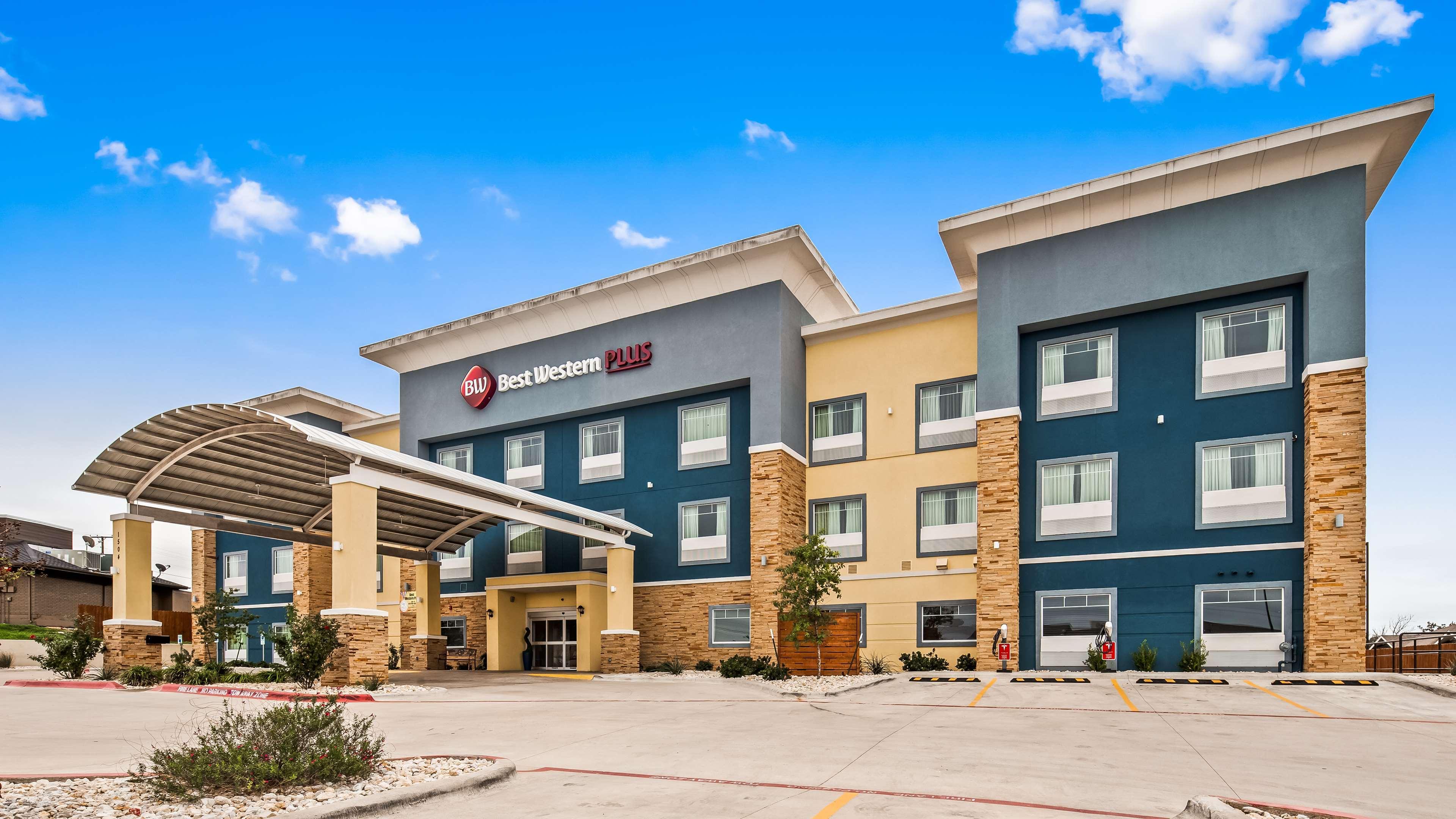 Best Western Plus Lampasas Inn & Suites מראה חיצוני תמונה